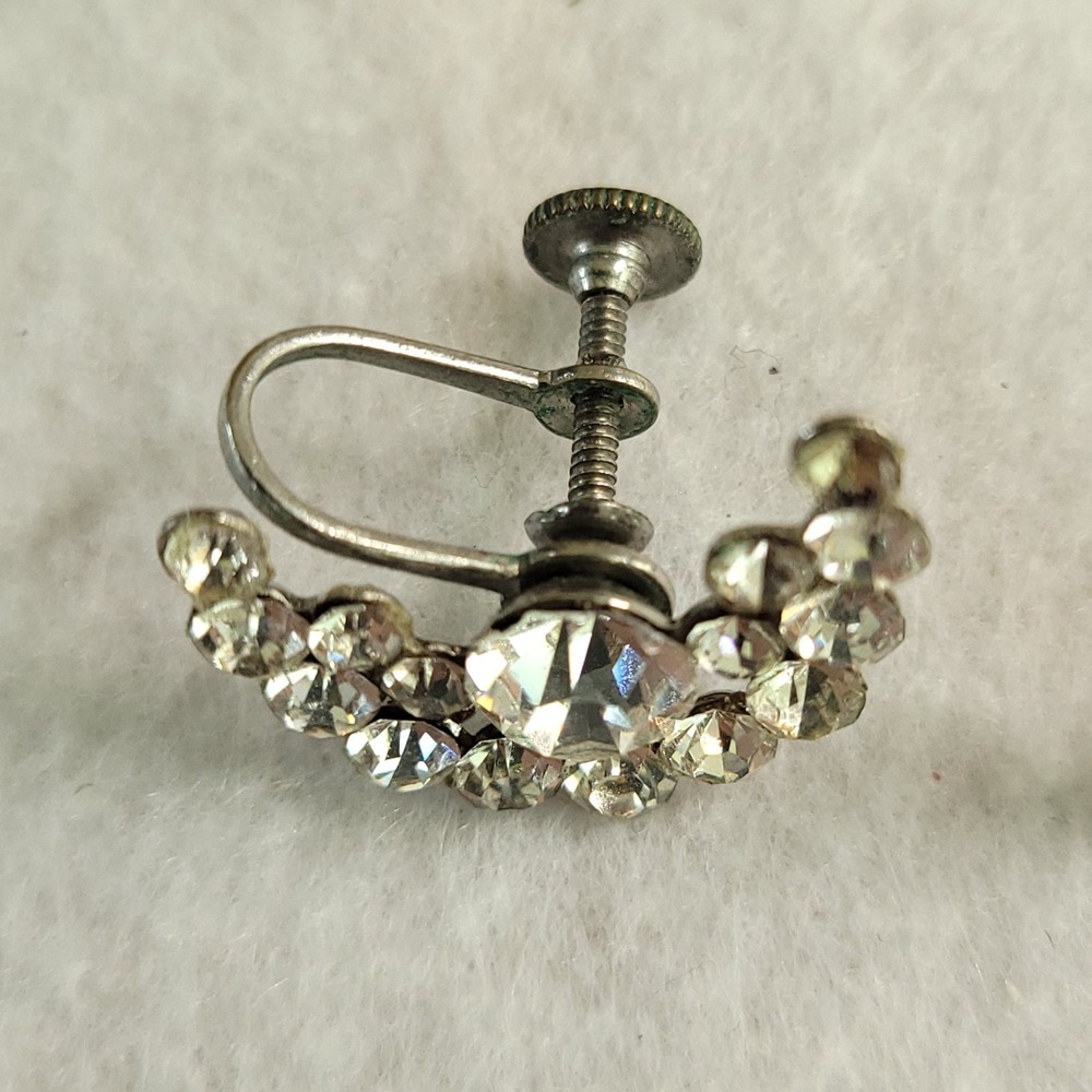 Vintage 1950s Rhinestone Screw Back Earrings Clear Crystal Spray Mid Century